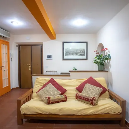 Apartment Domus Loft Colosseum - Rione Monti Rom